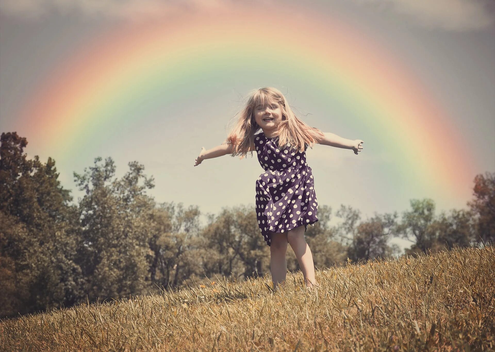 радужное лето. магическая радуга. радость жизни. яркие краски. яркие краски жизни.