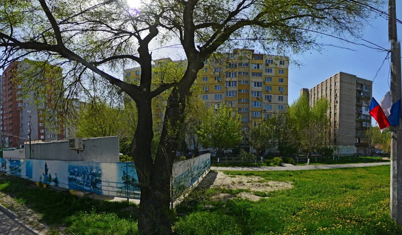 Улица кувыкина 25. Ул октябрьская 25 владивосток. Октябрьская 13а строитель белгородская. Г. Октябрьская 25 строитель белгородская область.