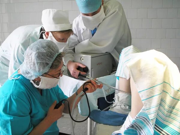 Операция гистерорезектоскопия полипа эндометрия. Гистерорезектоскопия РДВ что это. Операция гистероскопия выскабливание полости матки.