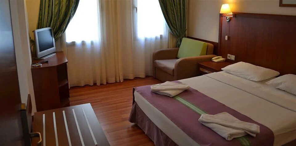Отель aegean park 3. Oscar hotel 3 мармарис. Oscar hotel 3 мармарис. Эйджен парк отель мармарис. Aegean park 3 турция мармарис.