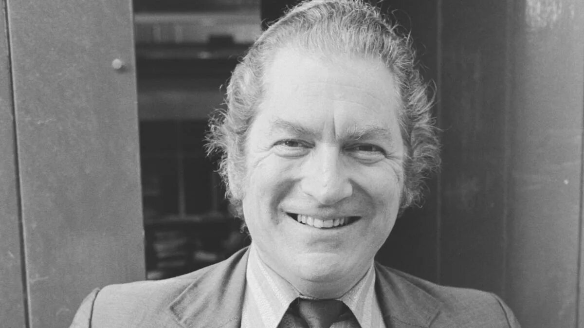 Peter john maynard baghdaddies. Джон питер фезерстон. Джон питер фезерстон. Джон питерс. Джон питерс.