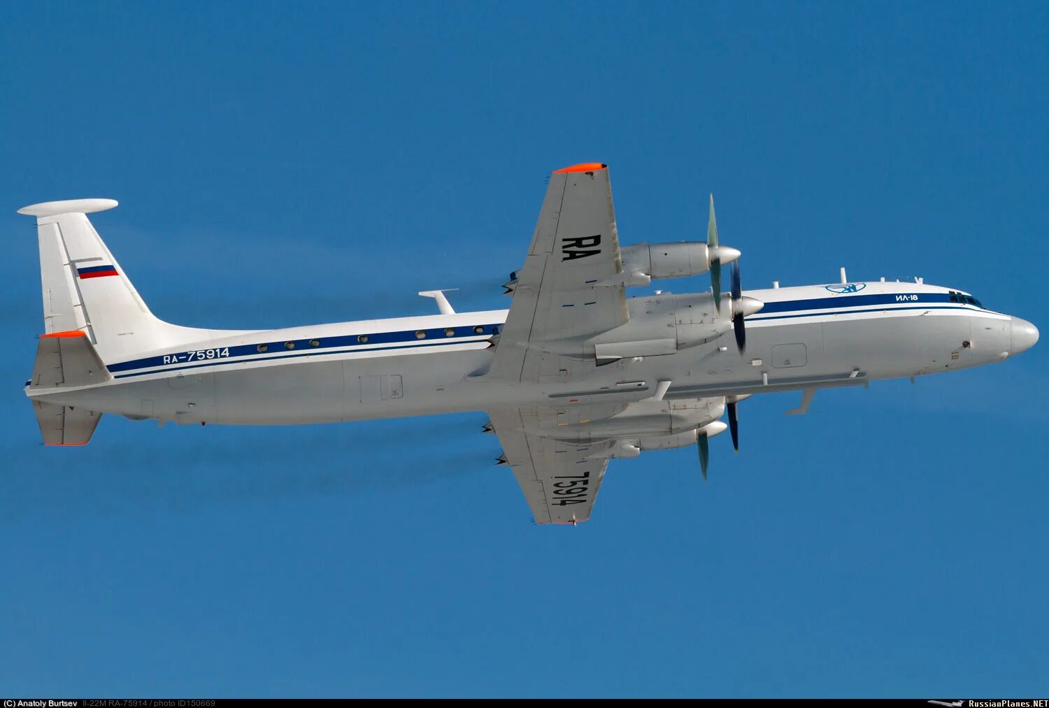 Фотография самолёта - Ильюшин - Ил-22М - RA-75920 - Россия (СССР) - ВВС ✈ russia