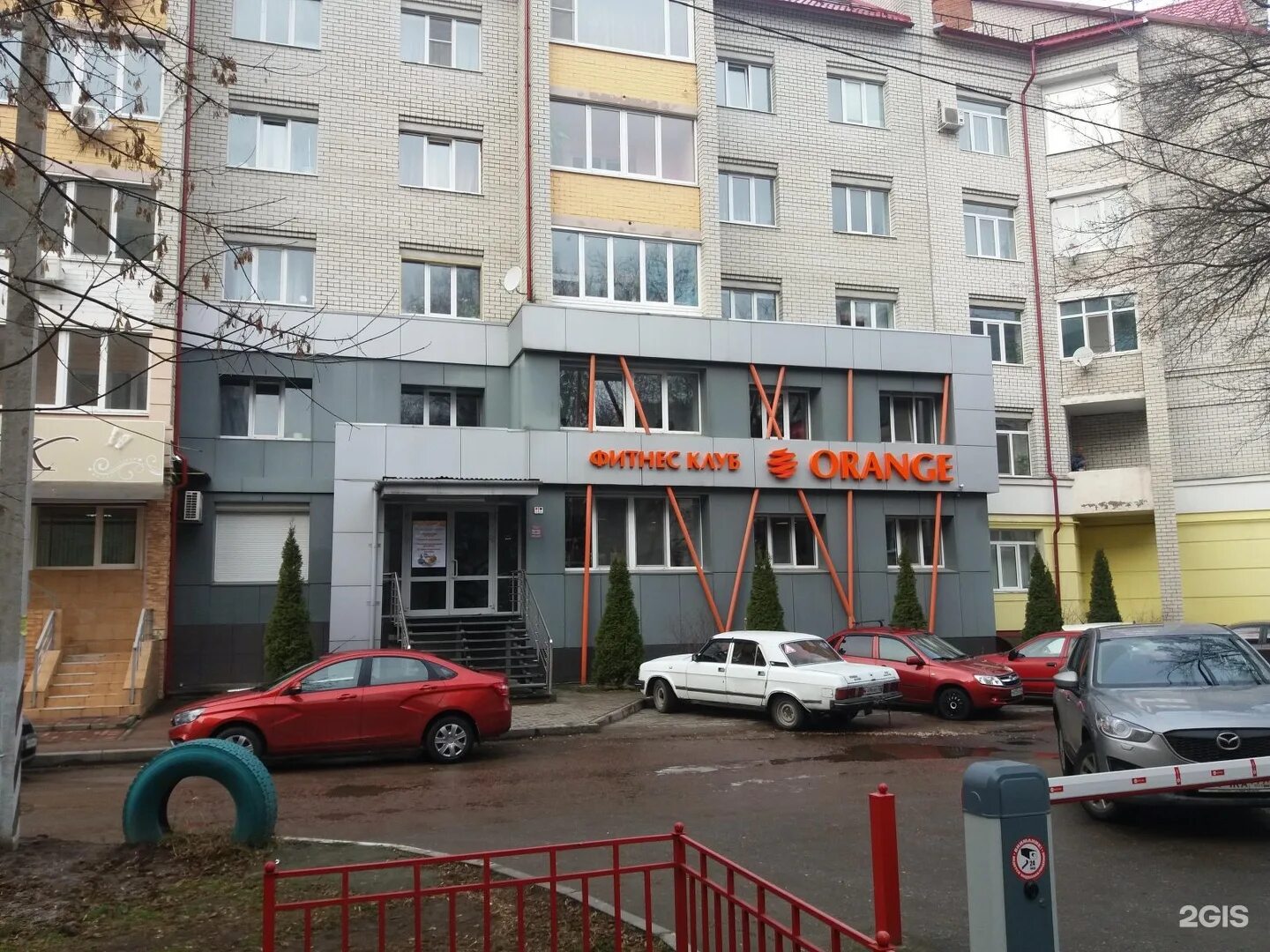 Оранж фитнес брянск. Magic салон брянск. Дуки 37 брянск на карте. Брянск ул дуки 37. Брянск ул дуки 37.