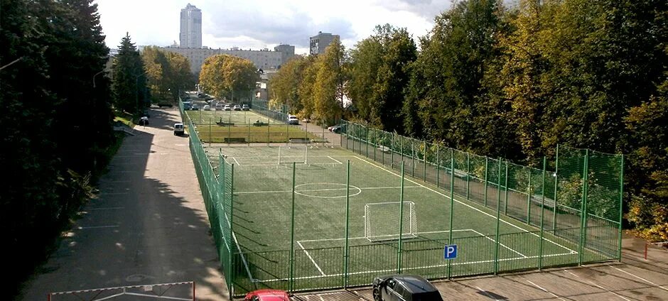 21. Стадион октябрь москва щукинская. Стадион октябрь москва ул живописная 21. Поле октябрь москва. Стадион октябрь цска.