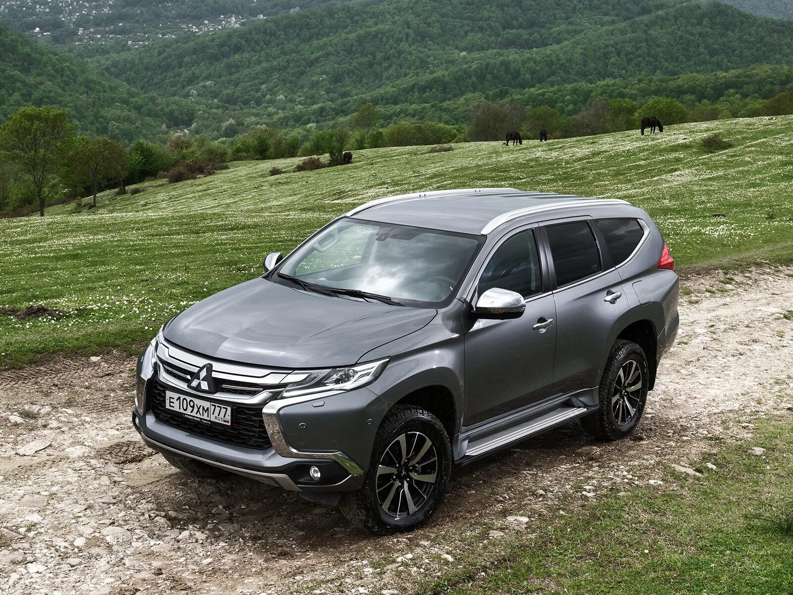 Mitsubishi Pajero Sport 2017. Mitsubishi Pajero Sport 2019. Mitsubishi Pajero Sport 2016. Митсубиши Паджеро спорт 2017. Митсубиси купить 2017