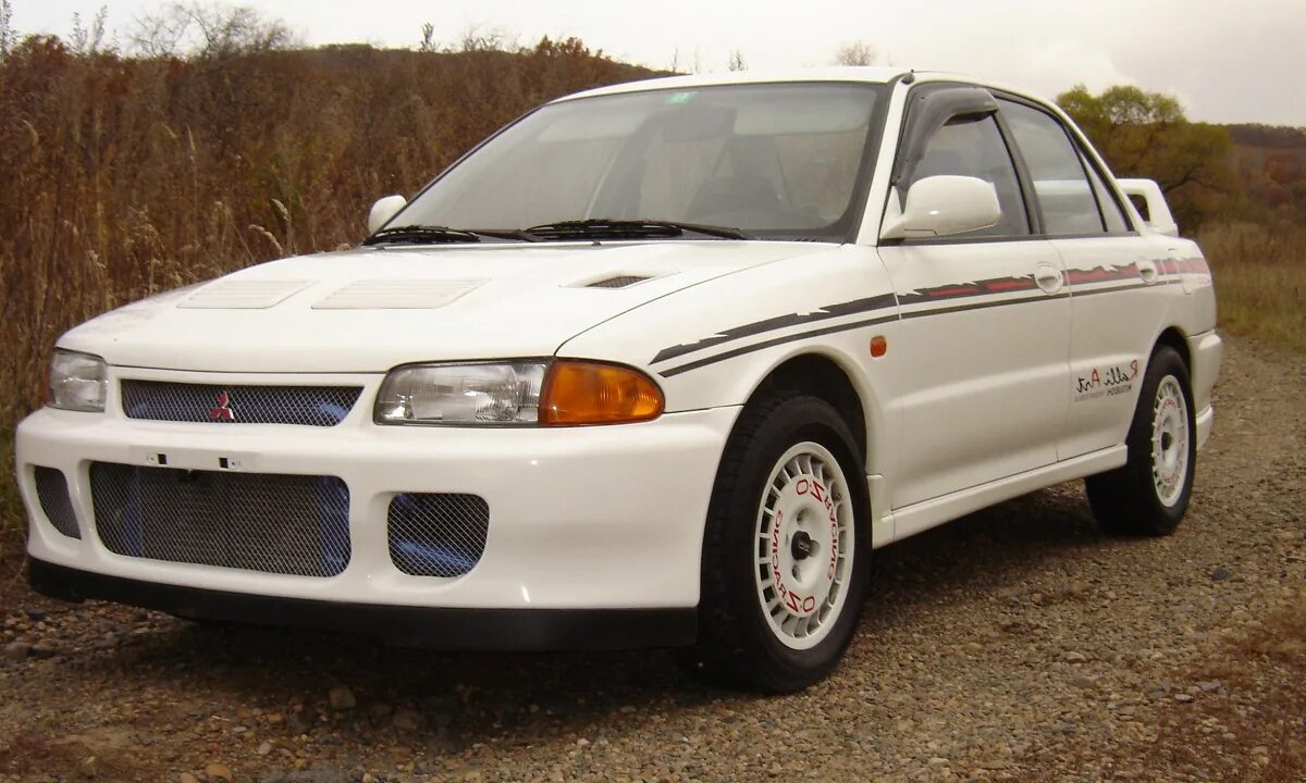 Первая мицубиси. Mitsubishi Evolution 1. Mitsubishi Lancer Evolution 1 1992. Lancer EVO 1. Mitsubishi EVO 1.