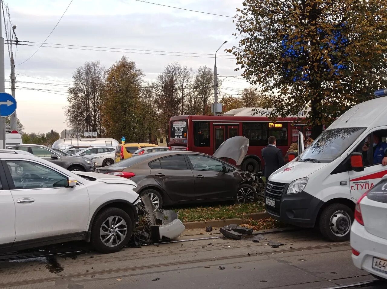 Остановка Мосина Тула. ДТП В Туле и Тульской области. Тула происшествия за неделю