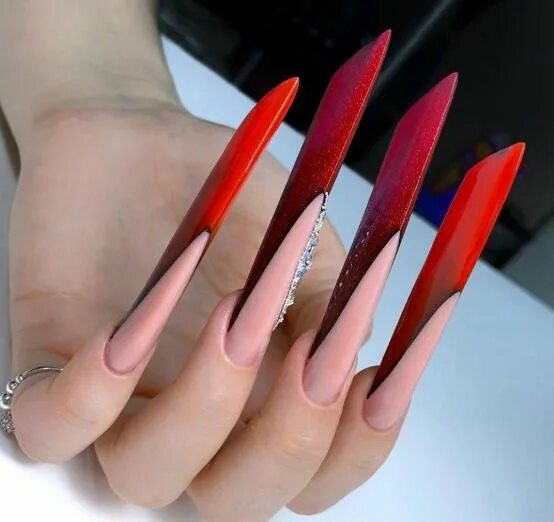 Edge nails. Длинные арочные ногти. арочный френч. edge ногти. длинные ногти эдж.