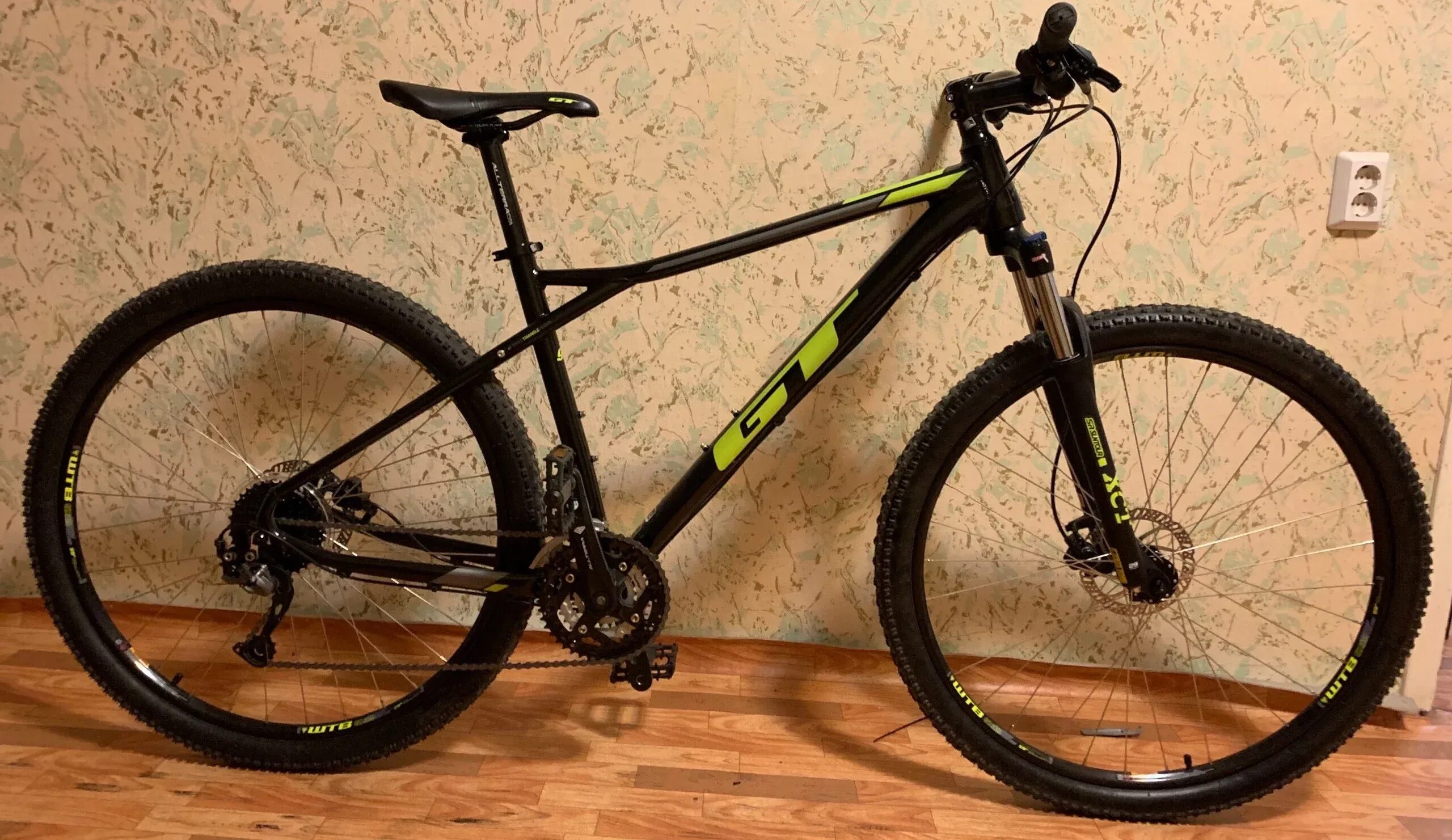 Audi r8 v10 2019. Audi a9 2021. Audi r8 2019. 9 р 2019. Audi r9 2021.