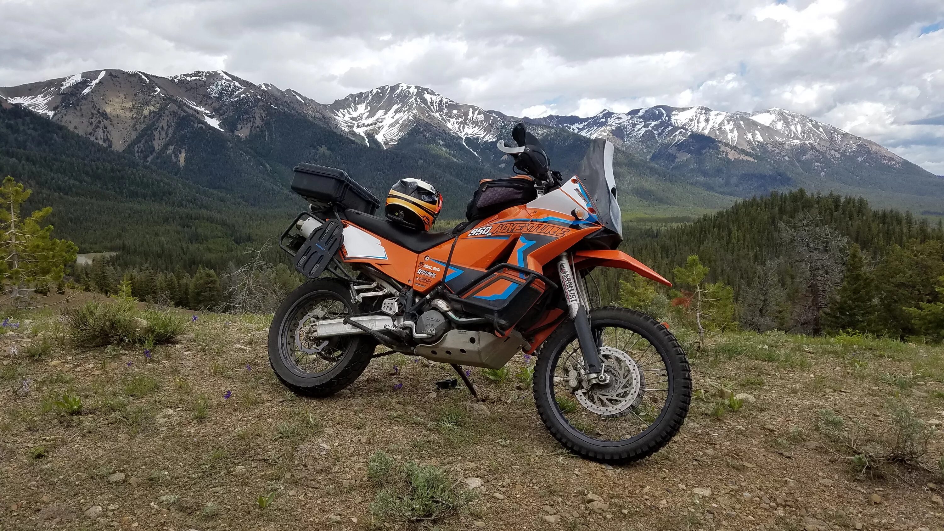Ктм адвенчер 990. Ktm 990 adventure r. Ктм 990 adventure r. Ktm adventure отзывы. Ктм 990 adventure.