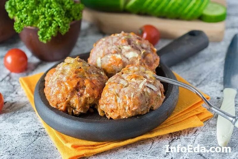 Ленивые голубцы с капустой. Ленивые голубцы с капустой рисом. Ленивые голубцы на сковороде с фаршем. Ленивые голубцы. Ленивые голубцы котлетками.