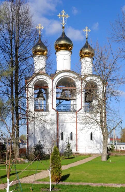 Никольского ру. Никольский монастырь Переславль-Залесский. Никольский монастырь Переславль. Переславль Залесский Никольский монастырь-храмы. Звонница Свято Никольский женский монастырь.