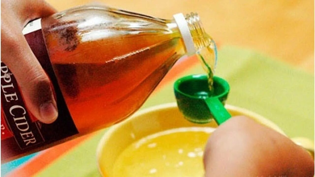 Грибок сода с уксусом. Яблочный уксус и красота. опустите ноги в яблочный уксус. опустите ноги в яблочный уксус и болезни уйдут. компресс с яблочным уксусом.