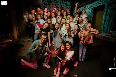 Фото с вечеринки иевлевой