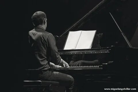 Piano man