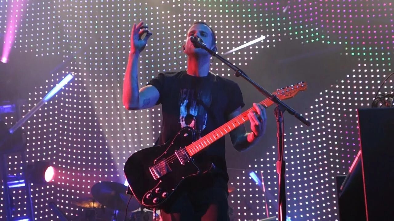 M83 solitude felsmann tiley reinterpretation. Энтони гонсалес m83. anthony gonzalez from m83. m83 ok pal. m83 - dsvii.