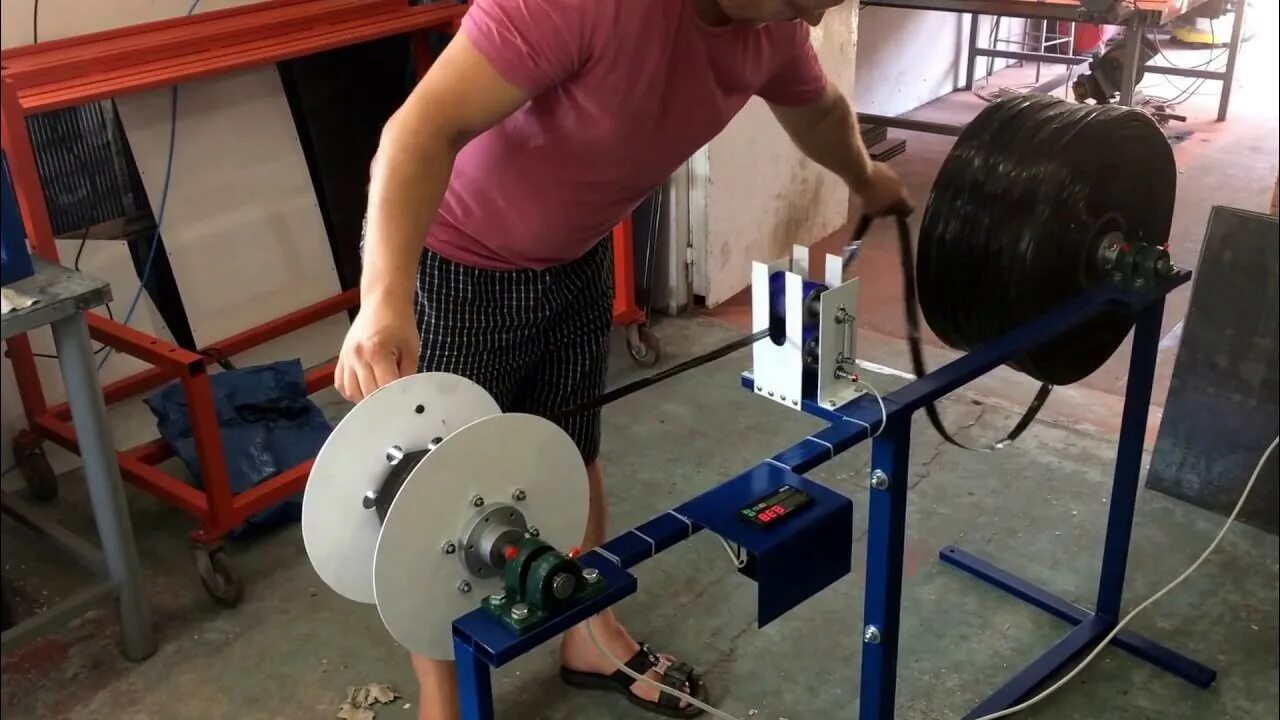 Станок пс-30-600 ультра перемоточный. Станок намоточный снс-3. Автоматический намоточный станок для провода 100dl. Перемотка лент. Станок для перемотки капельной ленты.