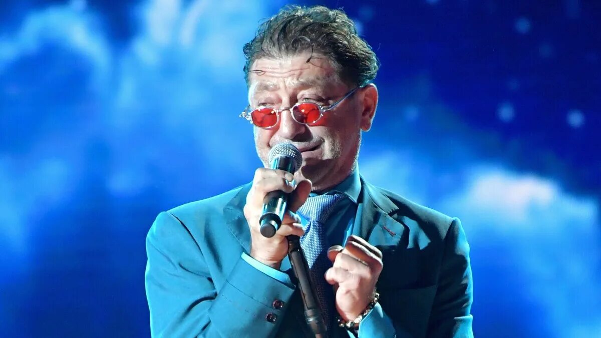 Концерт лепса в иркутске. Лепс иркутск. Лепс 1995. Юри поотсманн. Лепс иркутск.