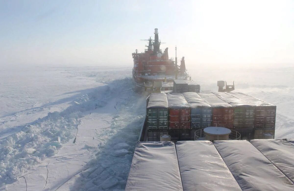 Северный Арктический морской путь. Северный морской путь в Арктике. Арктика Севморпуть. Северный морской путь грузопоток 2022.