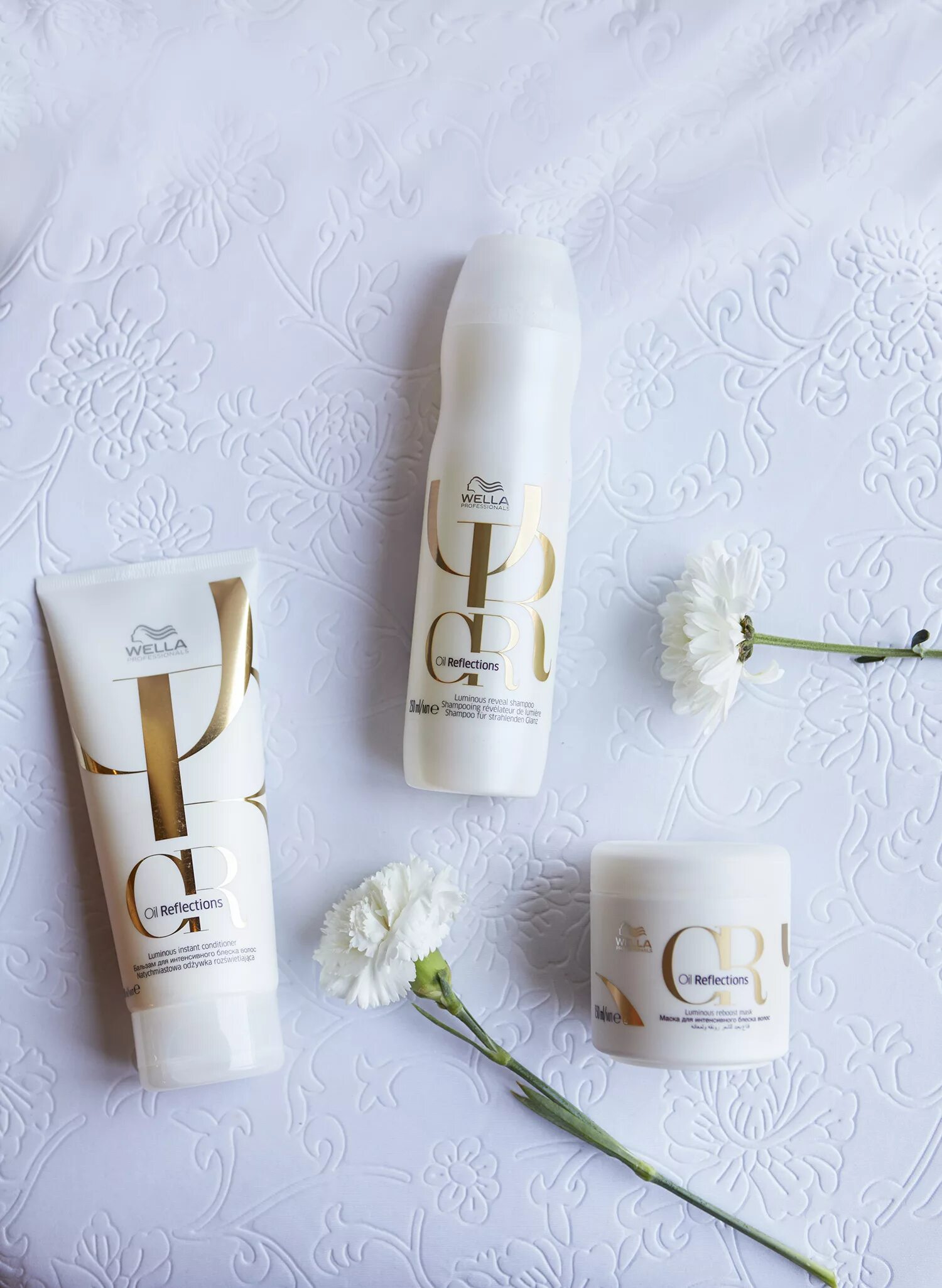 Reflection wella professionals. Wella oil reflections шампунь. wella or oil reflections 250. масла wella professional. wella pro oil reflections products.