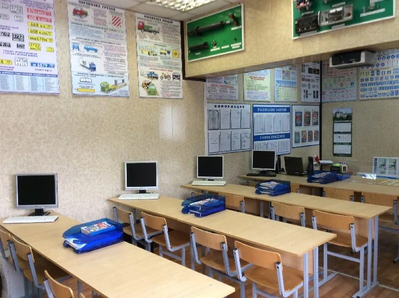 учебная машина. автошкола москва. автошкола механики. автошкола механики. автошкола механики.