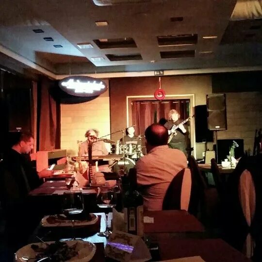 Jazz bar