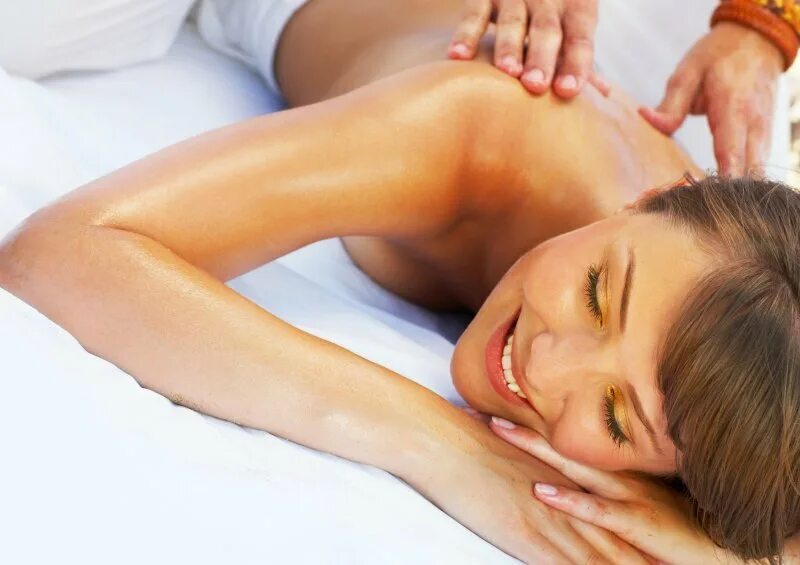 Аюрведа массаж. Предлагает сделать массаж. Методики массажа спины. Массаж. Предлагает сделать массаж.