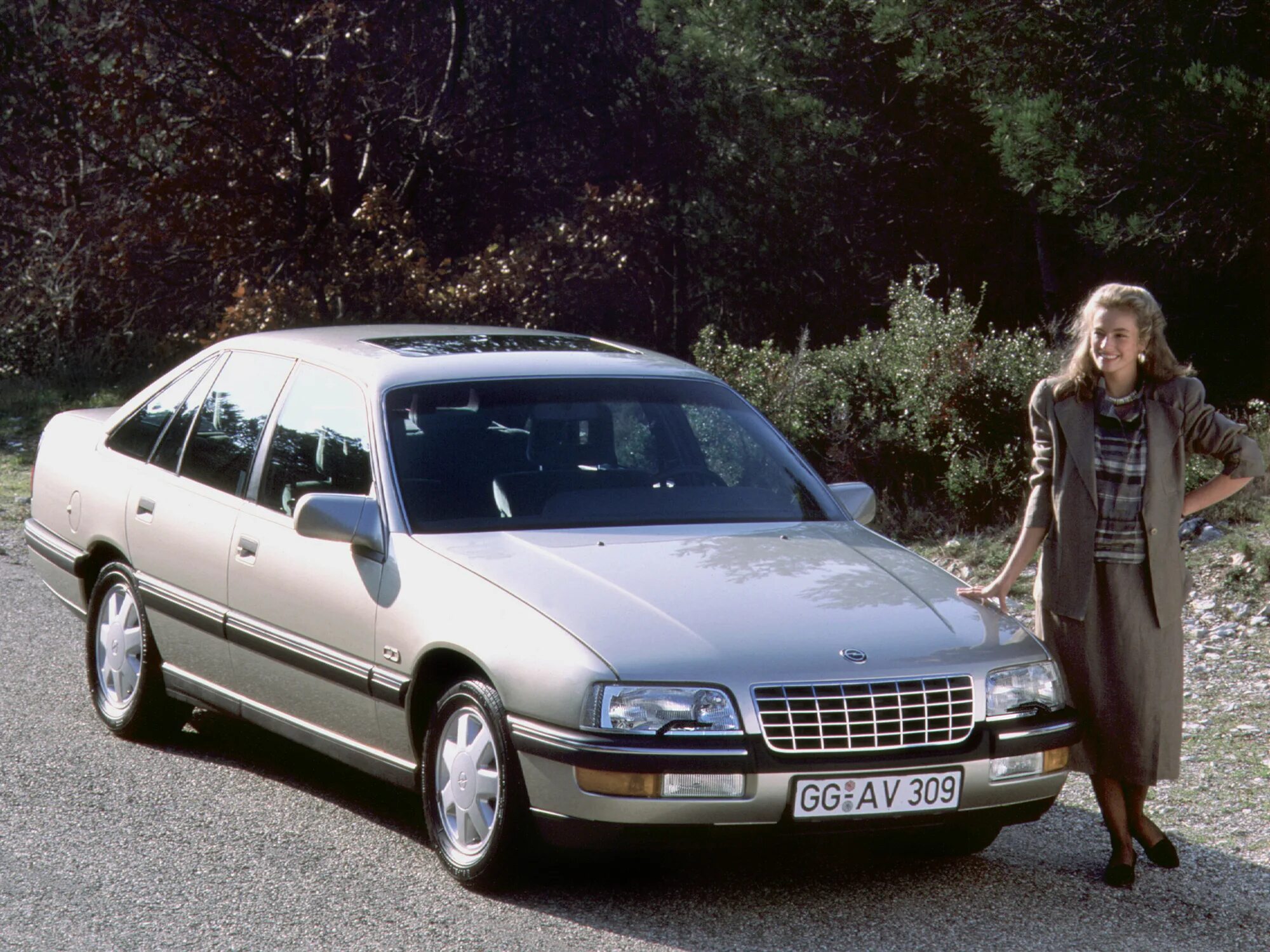 Opel senator. Opel senator b. кресло сенатор конференц. X сенатор. X сенатор.