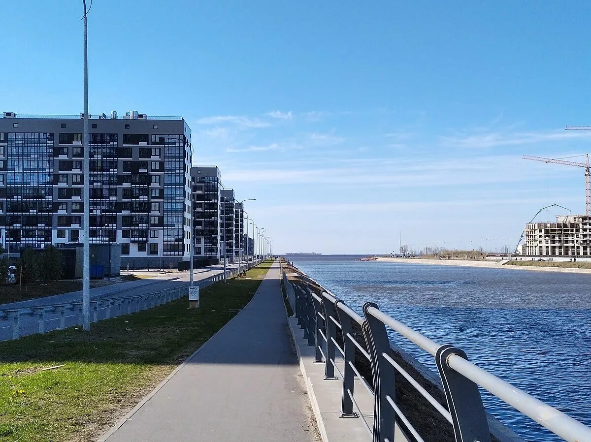 Дудергофский канал санкт-петербург. Дудергофский канал санкт-петербург рыбалка. Санкт-петербург 80 года красносельский район дудергофский канал. Мост в полежаевском парке через дудергофский канал. Дудергофский канал жемчужная плаза.