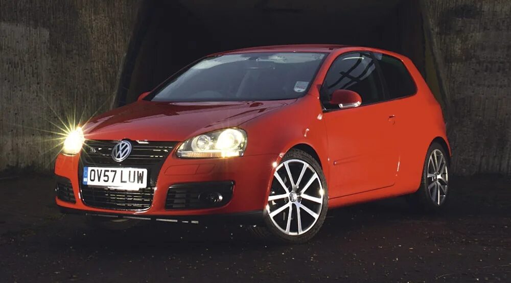 Golf gti rabbit edition. Фольксваген гольф 5 gt. Гольф 5 gt sport. Фольксваген golf 7 новый. Golf 5 gt sport.