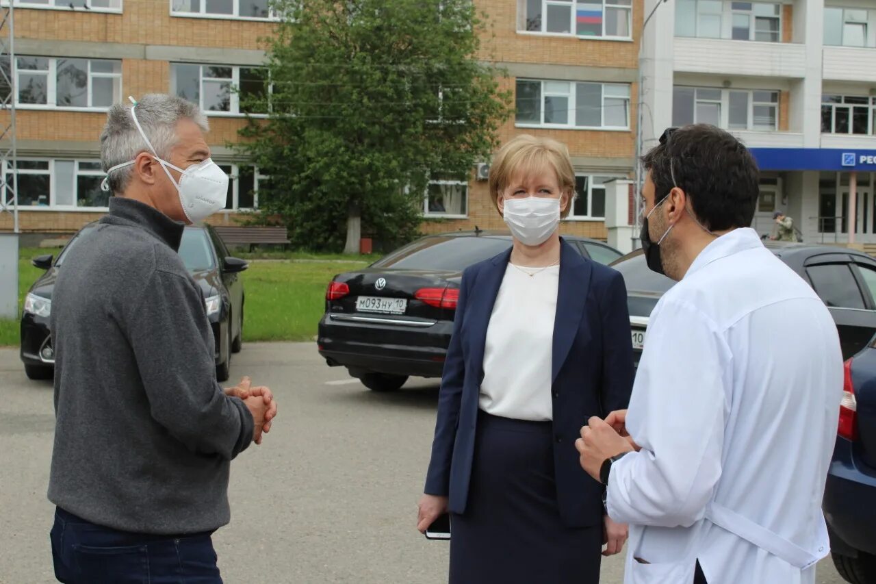 Республиканская больница Петрозаводск. Главный врач ДРБ Петрозаводск. Больница Баранова Петрозаводск. Республиканская больница Петрозаводск отделения.