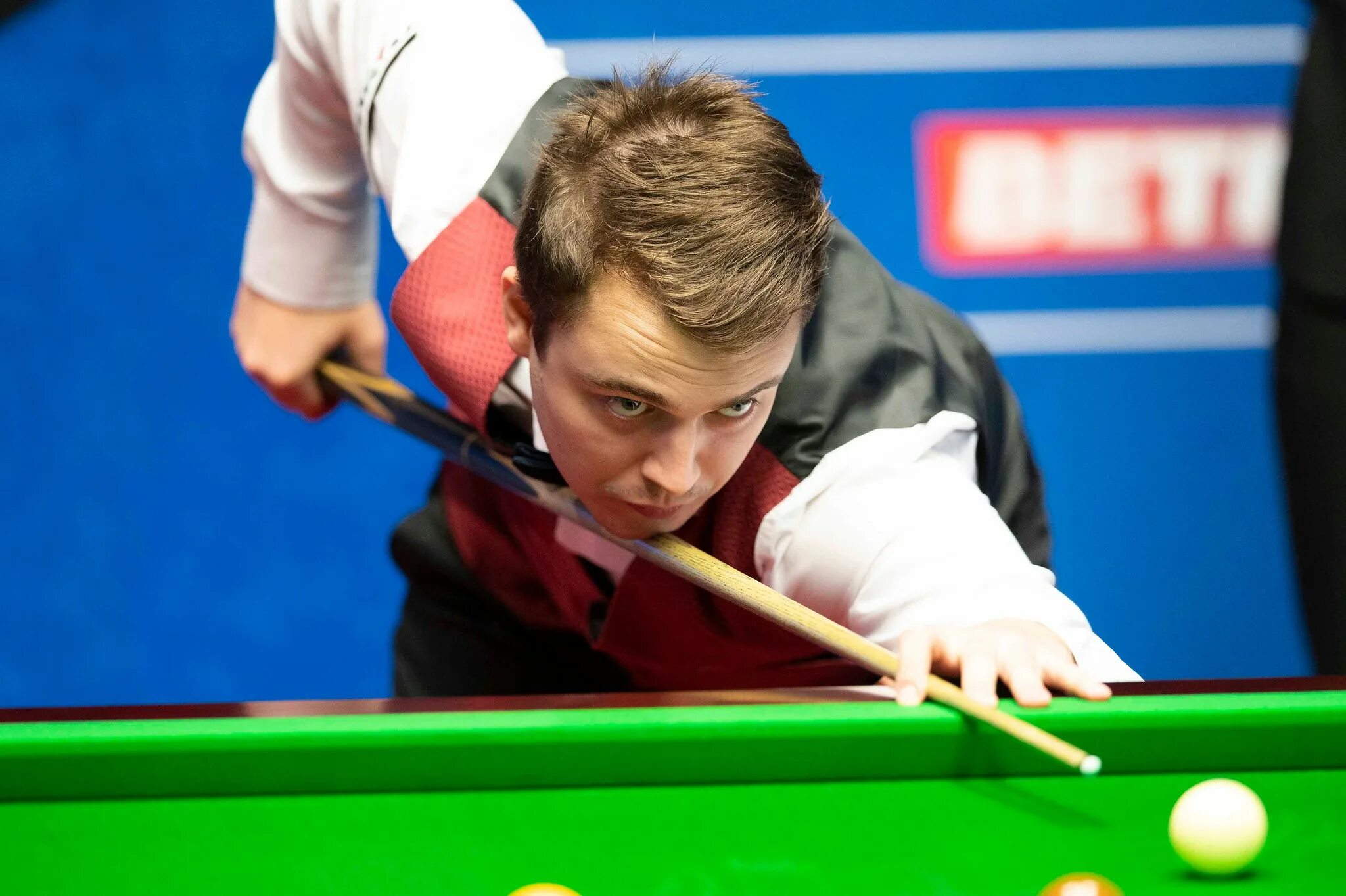 Снукер турниры 2022. Снукер туркиш мастерс 2022. Снукер хиггинс марк уильямс ронни о'салливан. Жена джона хиггинса. Снукер рекордсмены сенчури.