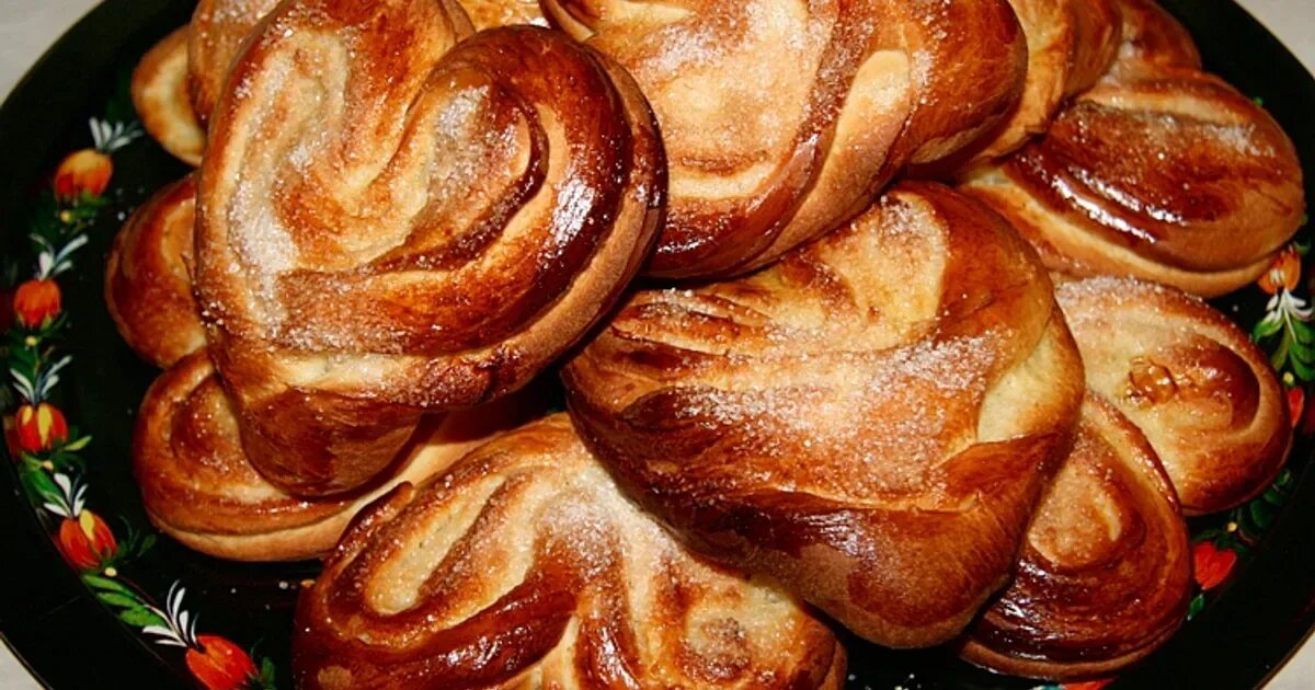 Плюшка плюшка. Плюшка выкрутка. Плюшки. Плюшка. Плюшка московская.