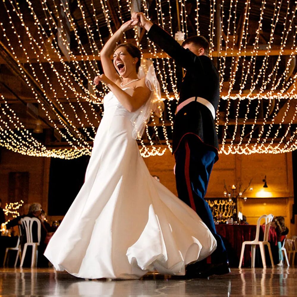 Песни для первого свадебного танца. Свадебный танец. Постановка свадебного танца. Свадебный танец жениха и невесты. Танцы на свадьбе.