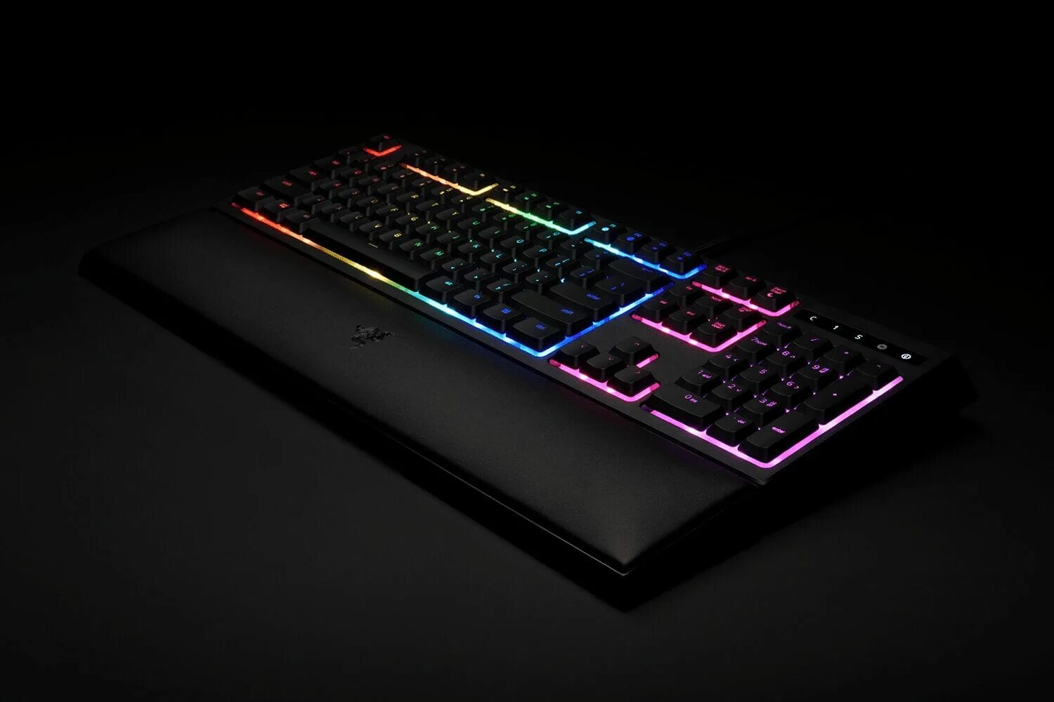 Razer ornata chroma расцветки. Клавиатура ornata. Клавиатура ornata. Клавиатура razer blackwidow chroma. Razer ornata v2 black.