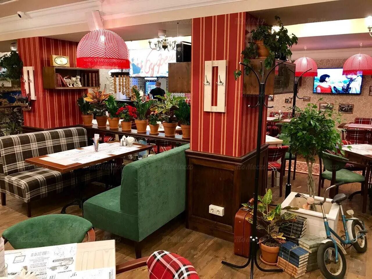 Солянка вареничная. 01 кафе москва. Кухмистр, беларусь, минск. Corner кафе белорусская. Саперави покровка.