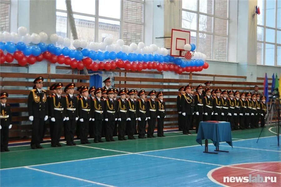 Кадетский корпус красноярск им лебедя. Лебедь в кадетском корпусе. Кадетский корпус красноярск малиновского. Кадетский корпус в красноярске для мальчиков. Кадеты красноярск.