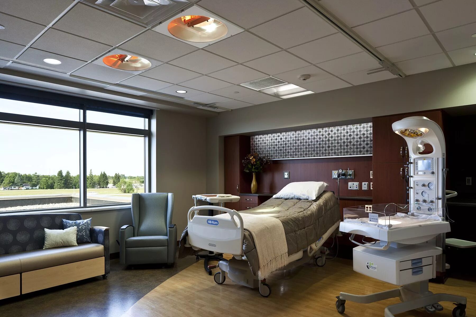 Patient room. Госпиталь США палата. Медицинская комната. Комната в больнице. Интерьер больничной палаты.