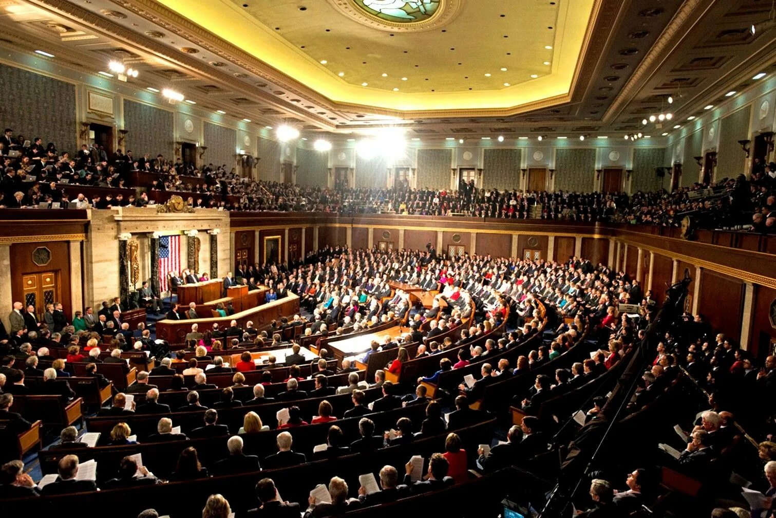Палата представителей сша приняла. Палата представителей конгресса США. Сенат и палата представителей США. Нижняя палата конгресса США. Зал палаты представителей США.