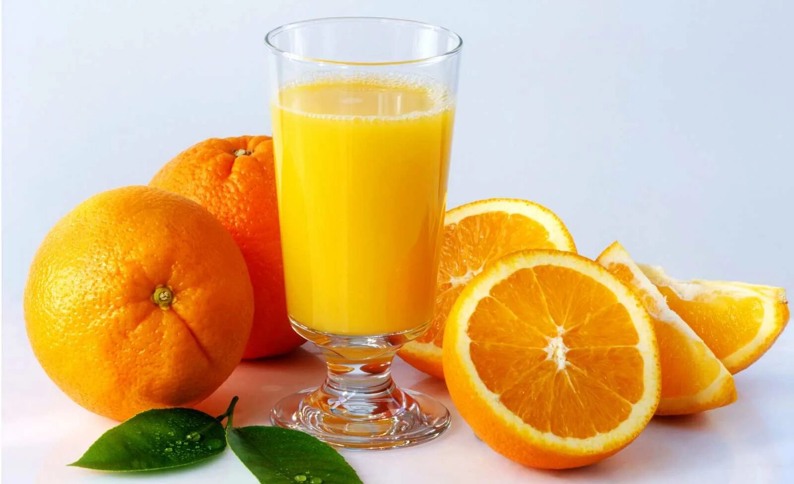 Сколько можно апельсинового сока. Фреш апельсиновый 200 мл. Сок Фреш апельсин 200мл. Сок Fresh Juice апельсин. Апельсины для сока.
