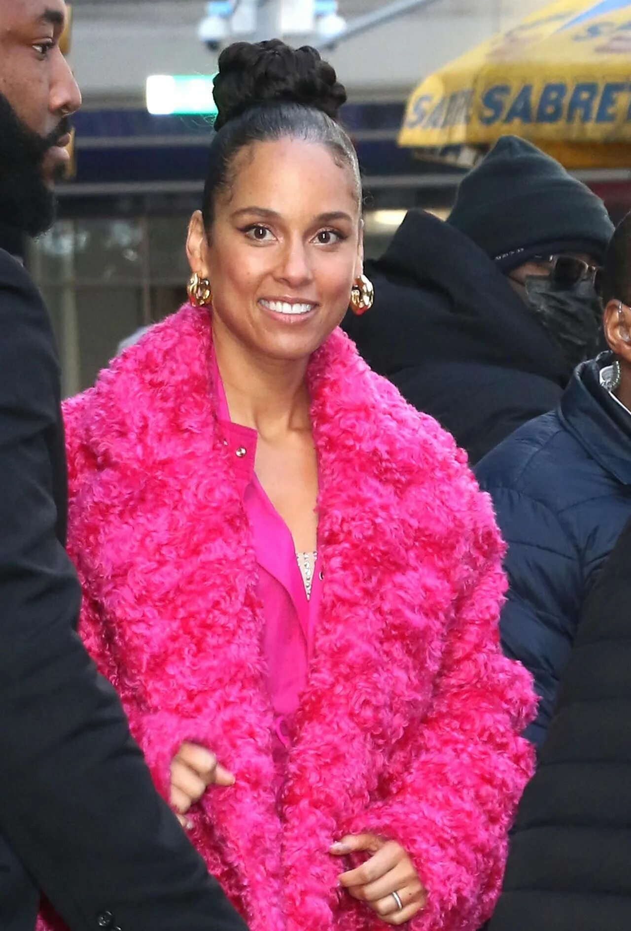 Кис сейчас. Alicia Keys 2022. Алисия кис сейчас. Алисия кис фото 2020. Alicia Keys сейчас фото.