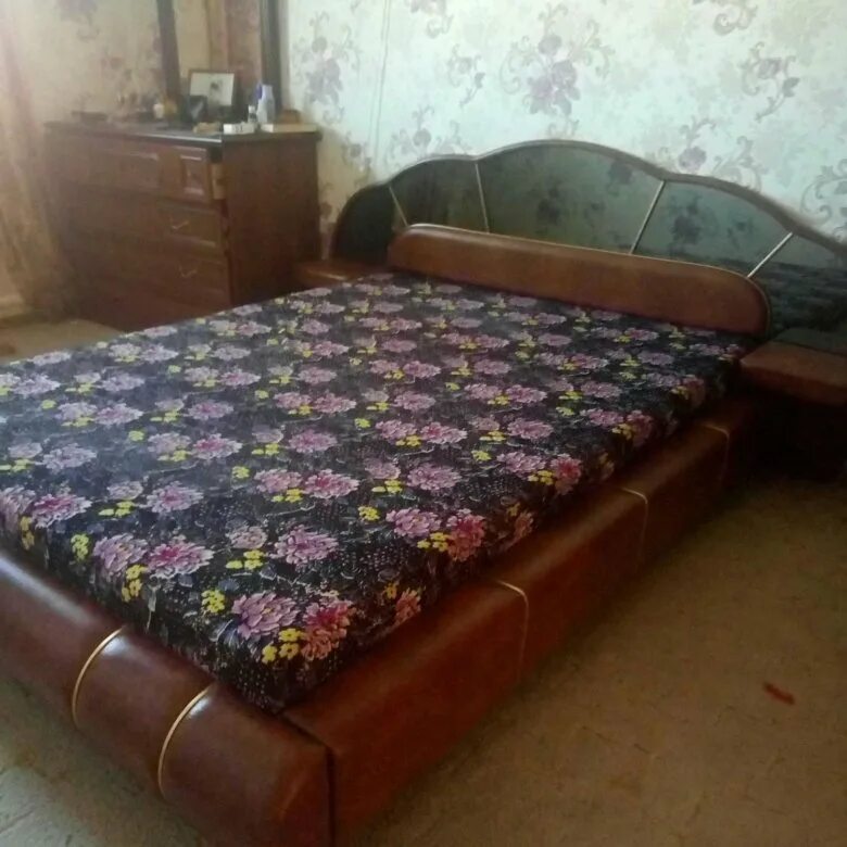Авито бийск работа. Мебель бийск двуспальная кровать. кровати двухспальные в бийск. бэушную испанию двухспальную. двуспальная кровать бийск юла.