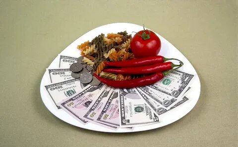Платили продуктами или деньгами