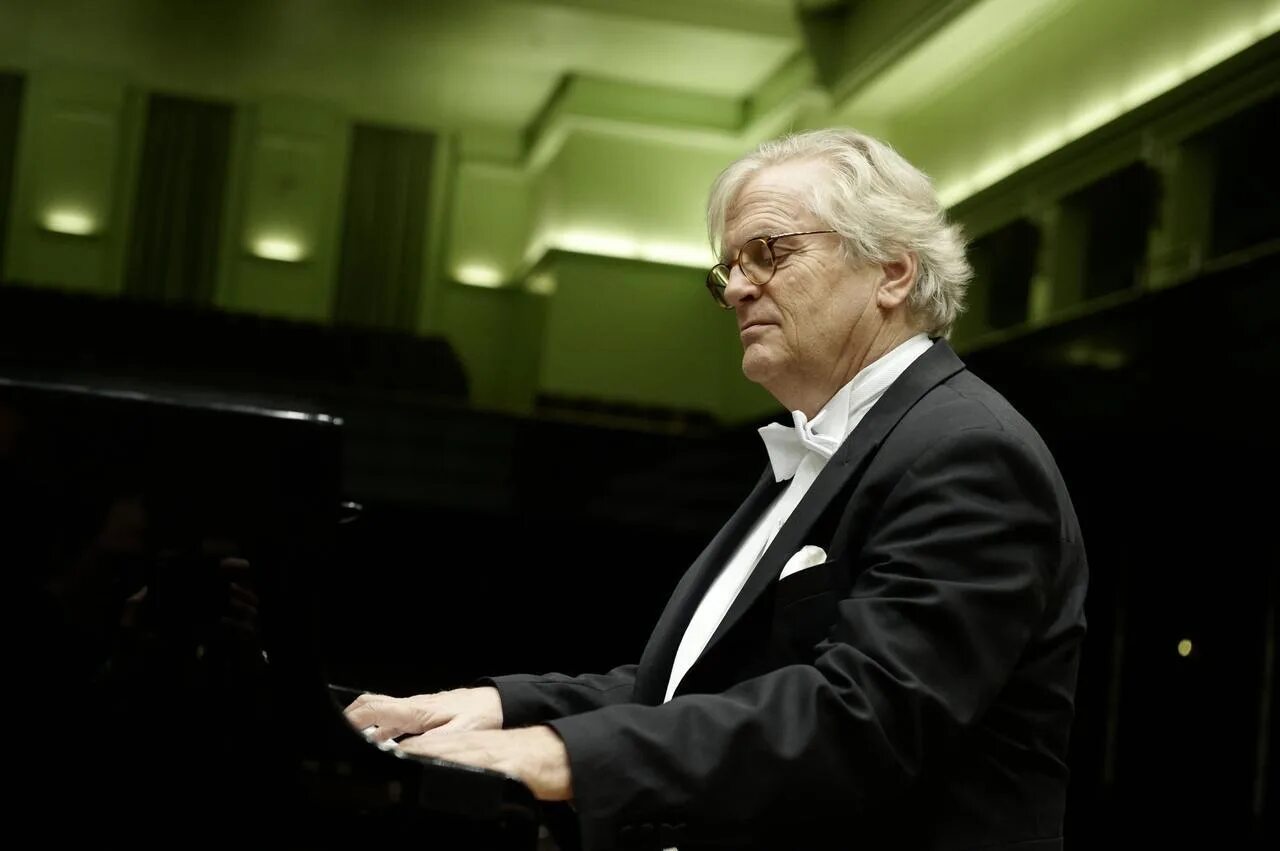 Ян лисецкий. Немецкий пианист. Юстус франц дирижер. Lp frahm, nils: empty. Вощак дирижер.