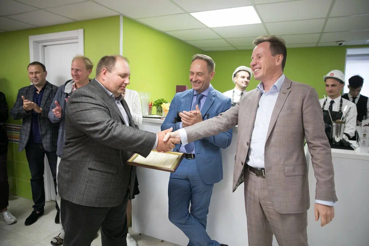 Завод технониколь воскресенск. Технониколь рязань сотрудники. Технониколь воскресенск директор. Технониколь работник. Технониколь воскресенск директор.