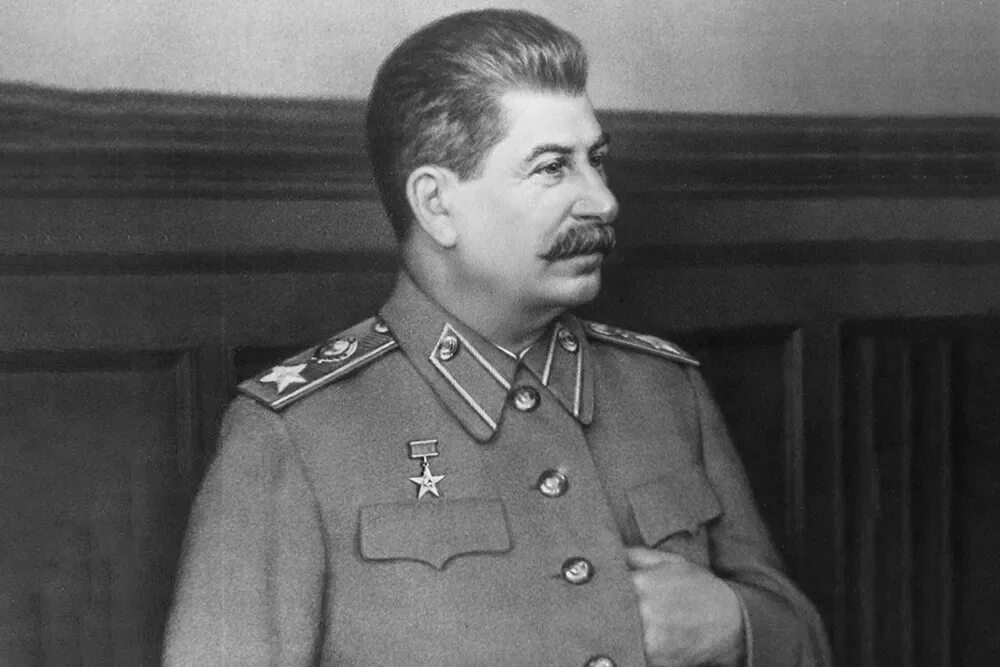 40 правил сталина. 40 правил сталина. Иосиф виссарионович сталин образование. Портрет иосифа виссарионовича сталина. Сталин иосиф виссарионович улыбается.