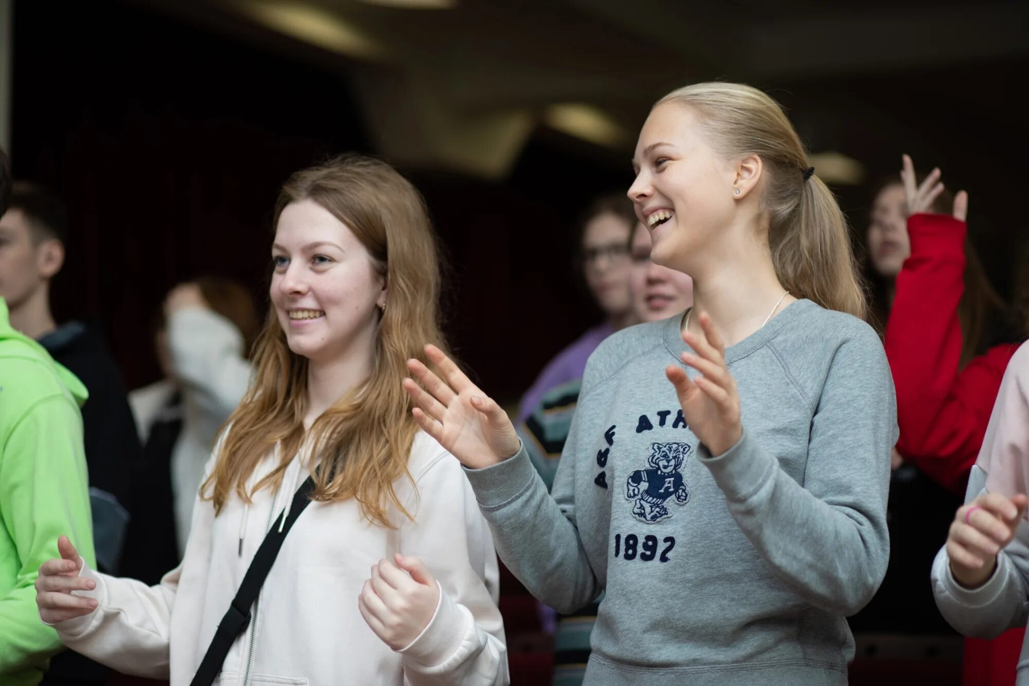 Юные волонтеры. Мероприятия для молодежи. Дети и молодежь. Современное волонтёрское движение. Волонтерские проекты в Чехии.