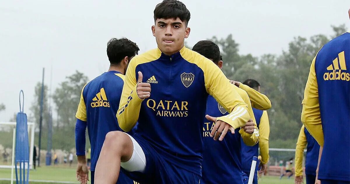 Обоих игроков. Реал эспаньол марсело. Sottile футболист. Обоих игроков. Гави футбол барселона.