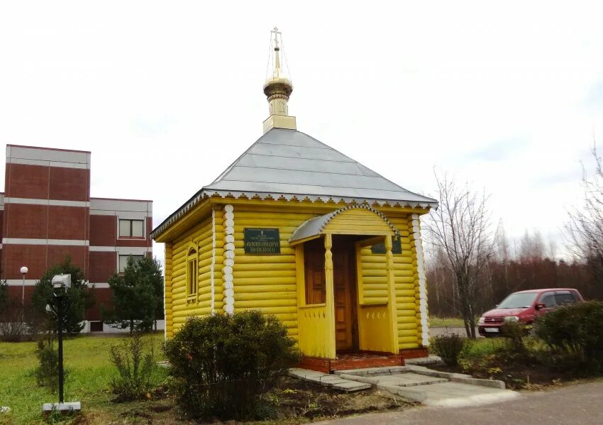 Храм в поселке Новосмолинский Нижегородская область. П Новосмолинский Володарский р-н Нижегородская область. Нижегородская область поселок Володарский. Поселок Новосмолинский Володарский район Нижегородской области.