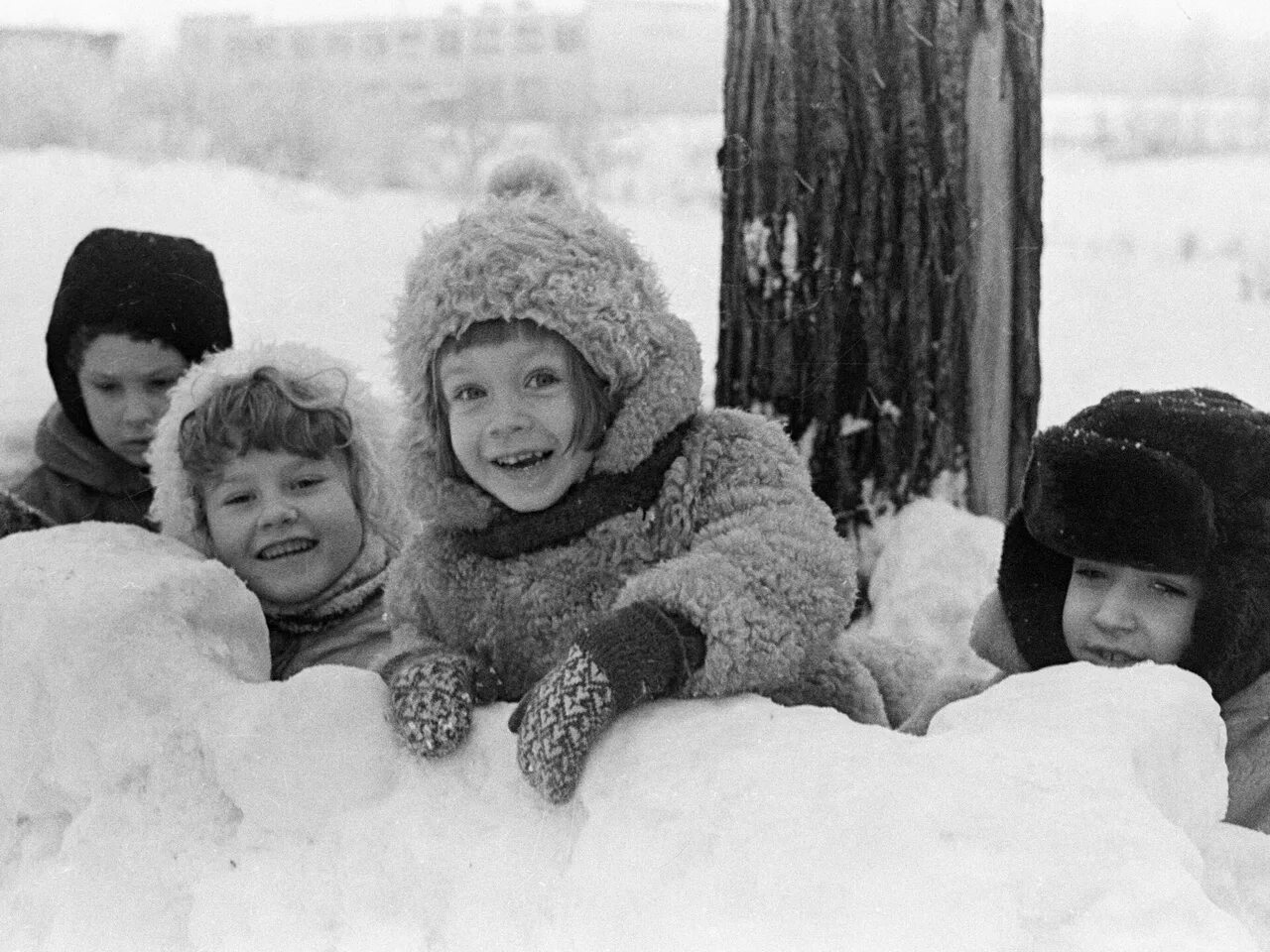 Фото советских детей зимой